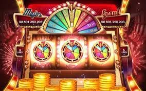 Pengguna bermain taruhan melalui ponsel dengan navigasi yang mudah dan cepat pada jaringan mobile